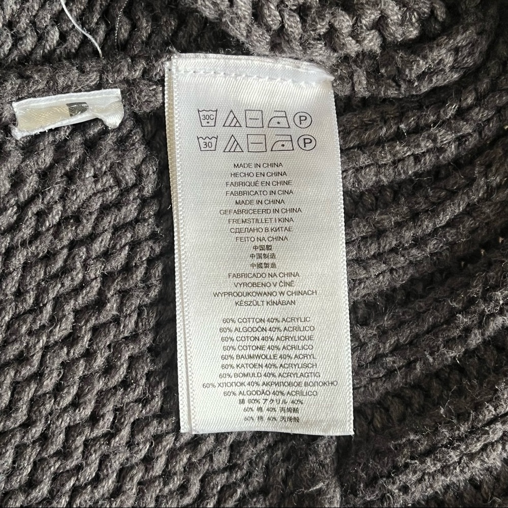 Michael Kors Poncho Sweater - Picture 3 of 3